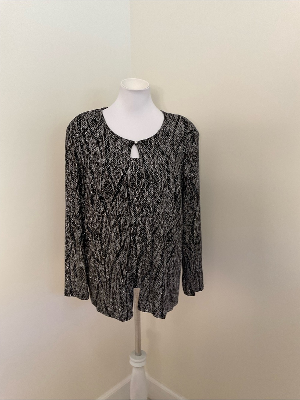 Onyx Nite Black & Silver 2-piece Evening Cardigan Jacket Set